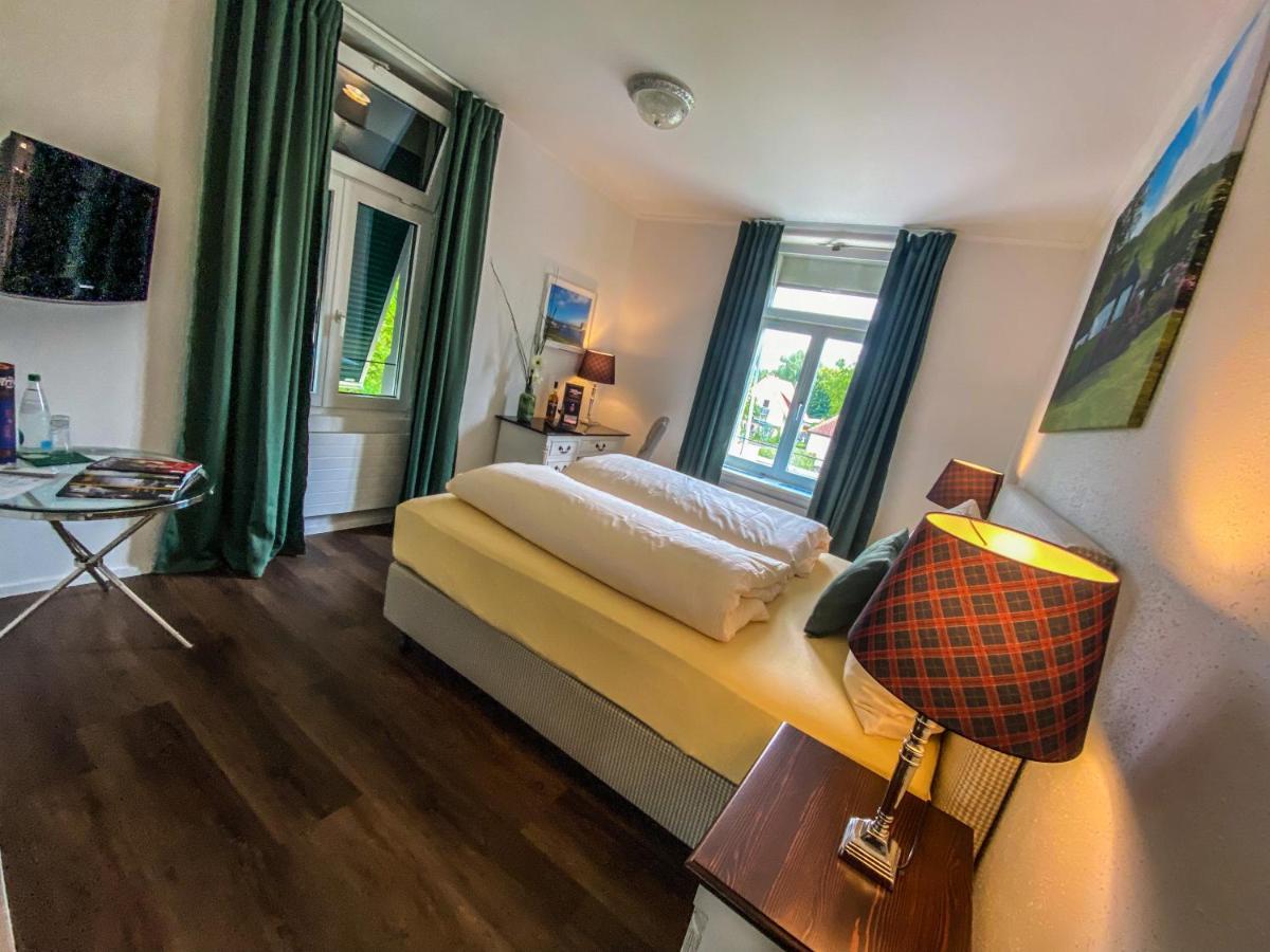 Trompeterschloessle Hotel & Residence Tägerwilen Eksteriør billede